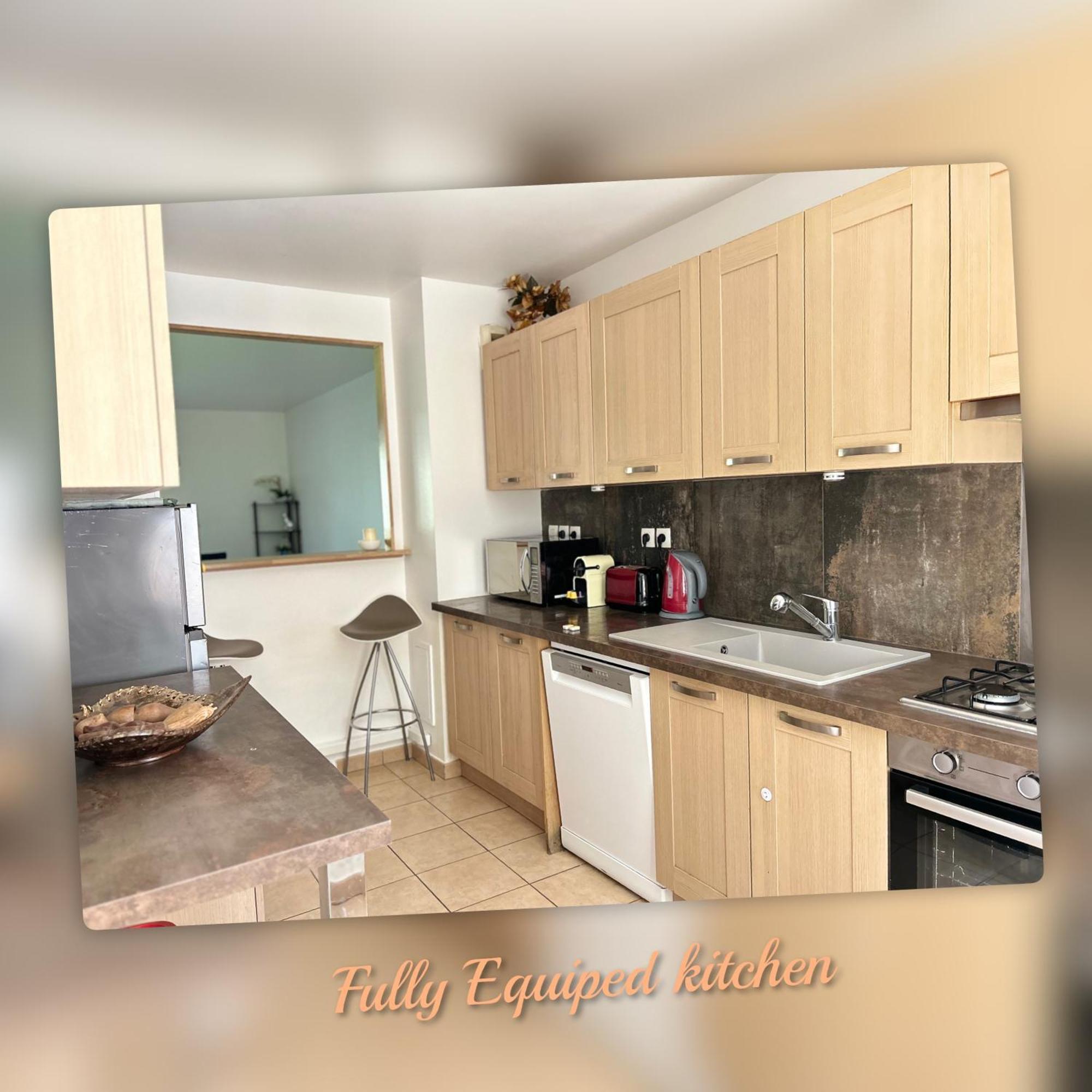 Le Duplex Chessy - 15Min From Disneyland - 2 Private Parkings - Garden - Kingsize & Queensize Bed - Supermarket Behind The House 외부 사진